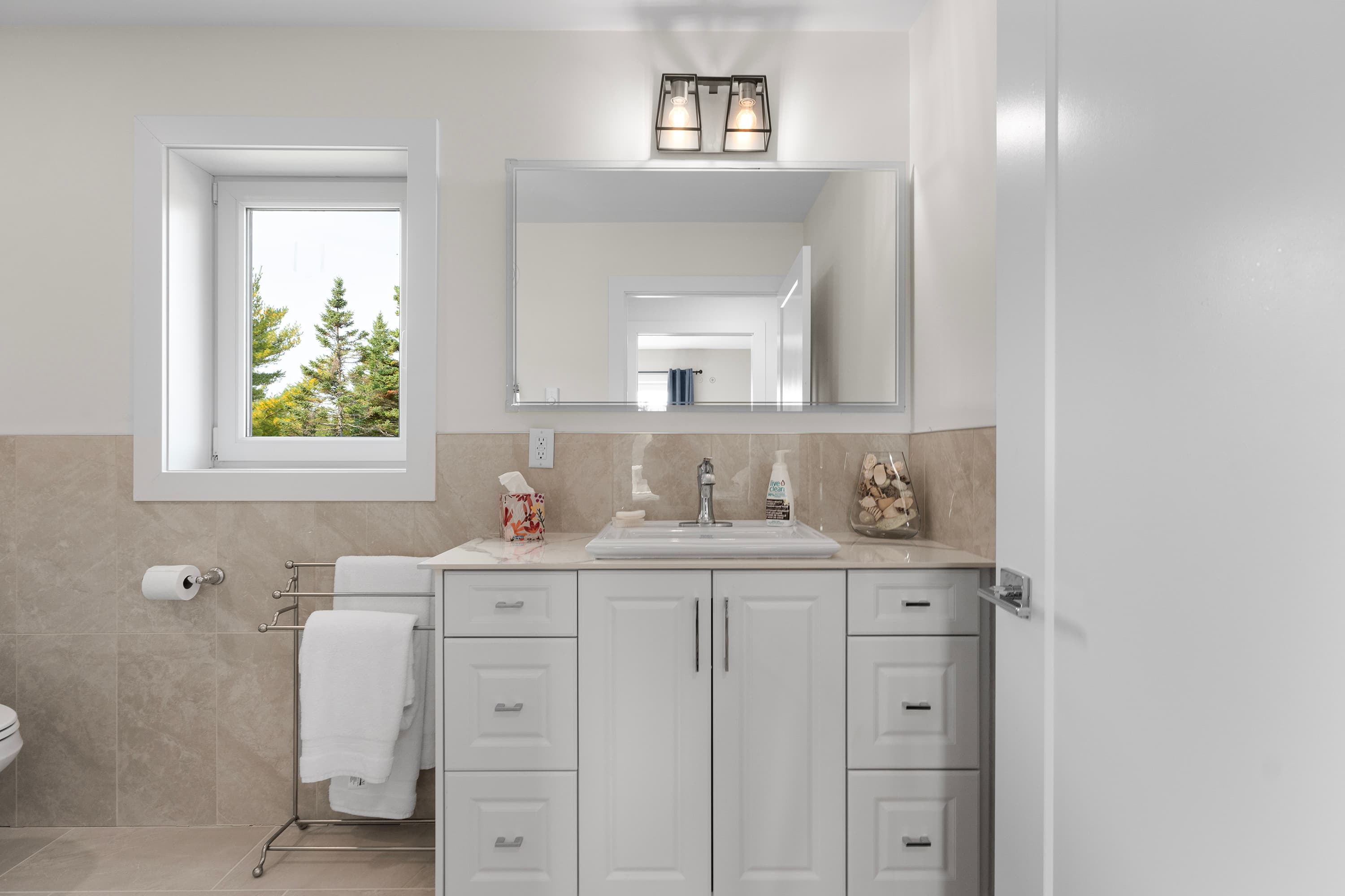 Property photo 77
